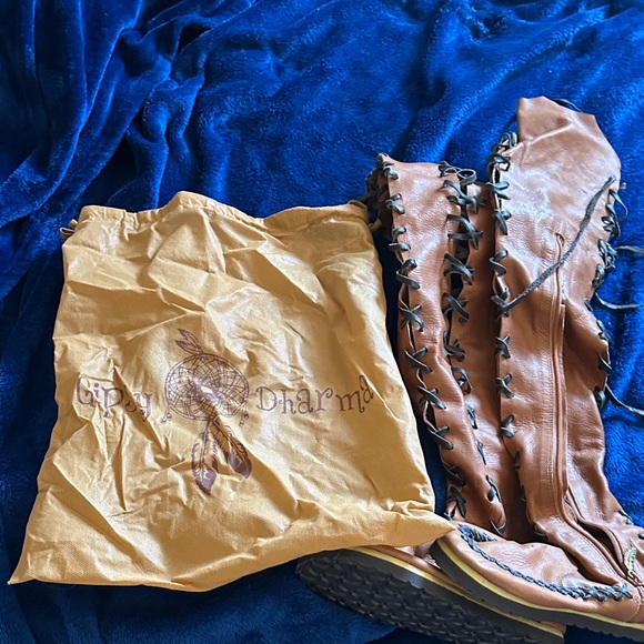 Tan Lace-Up Over the knee  Women's leather boots - Picture 4 of 9